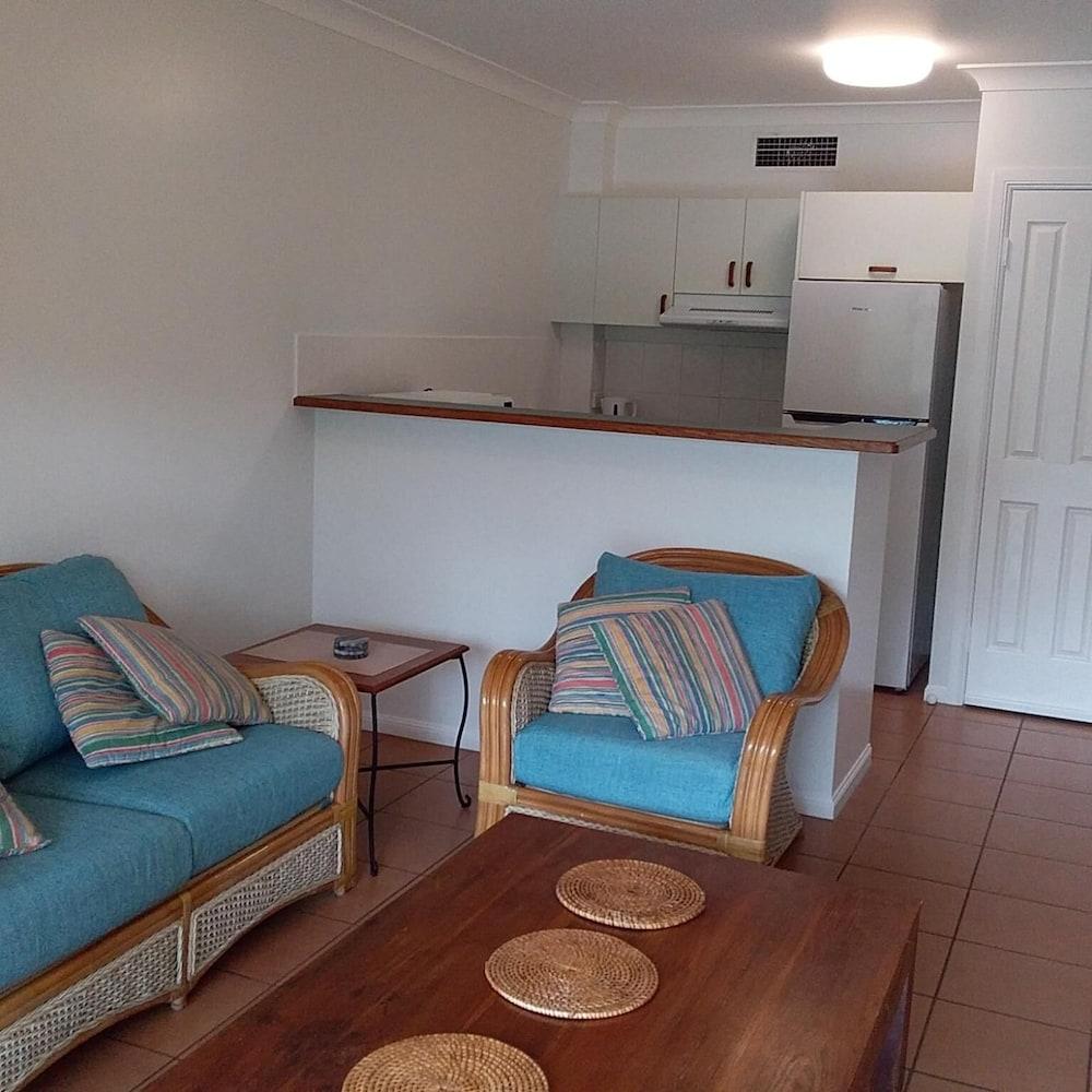 יורקיס נוב The York Beachfront Holiday Apartments מראה חיצוני תמונה