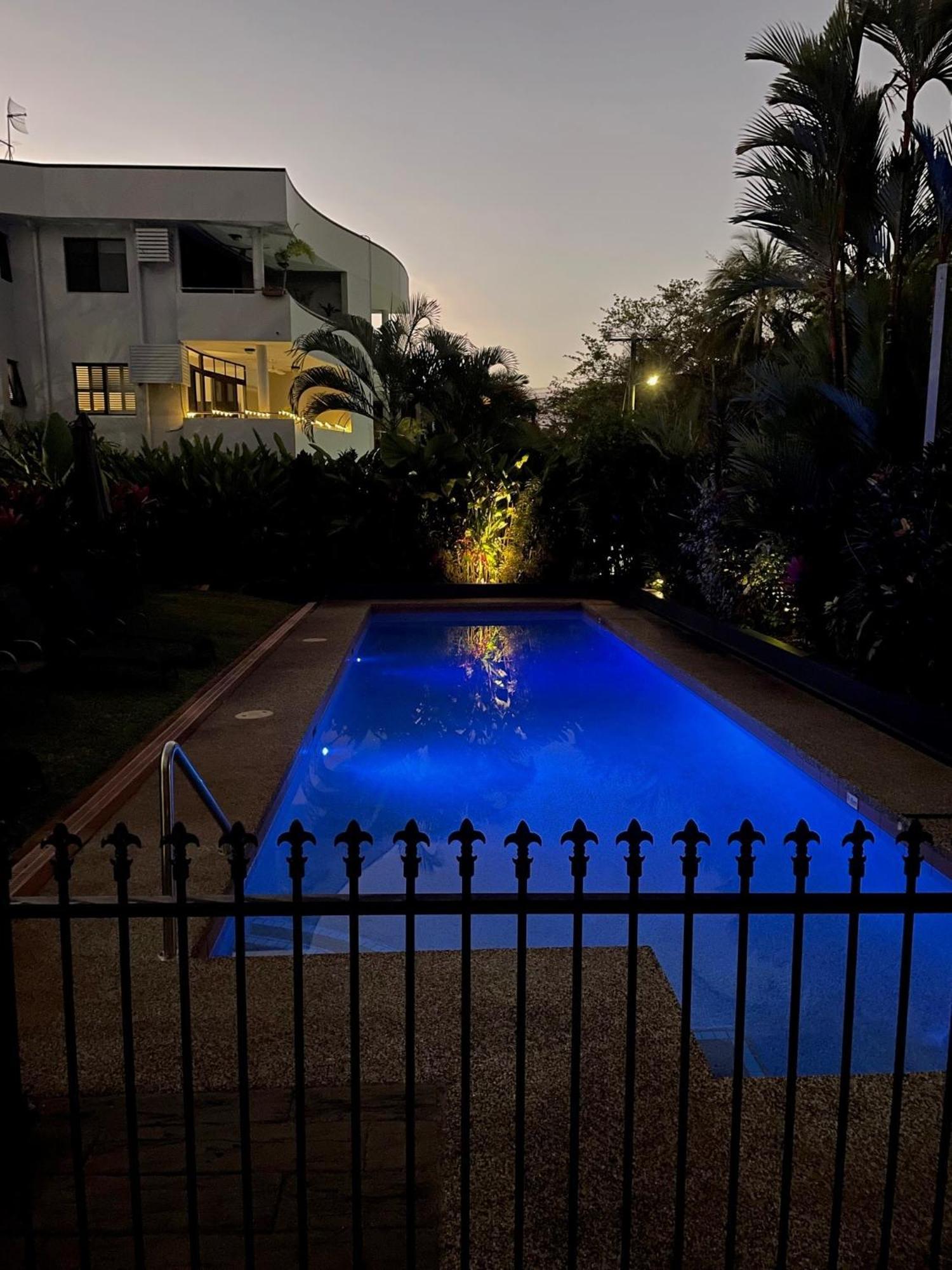 יורקיס נוב The York Beachfront Holiday Apartments מראה חיצוני תמונה