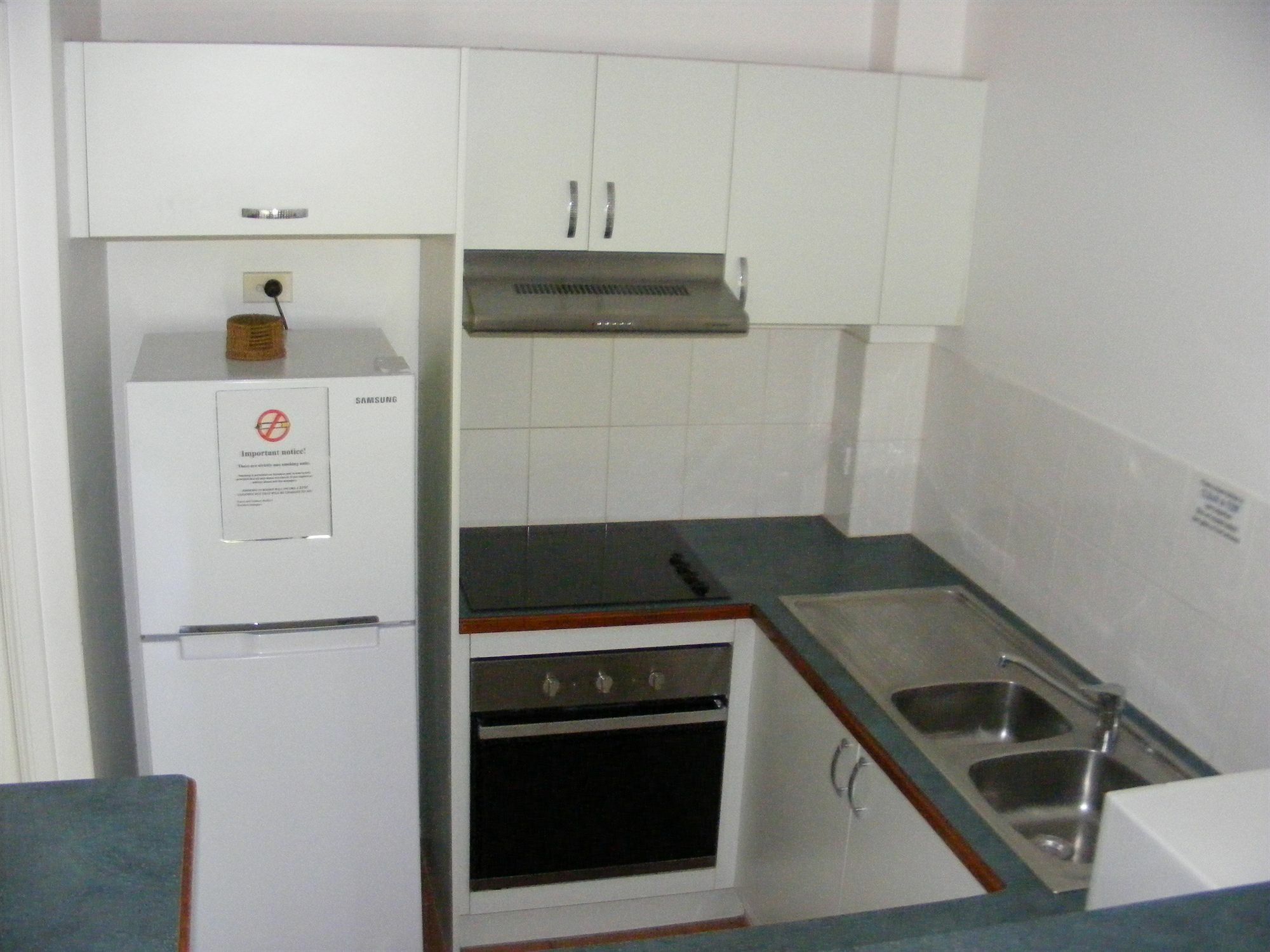 יורקיס נוב The York Beachfront Holiday Apartments מראה חיצוני תמונה