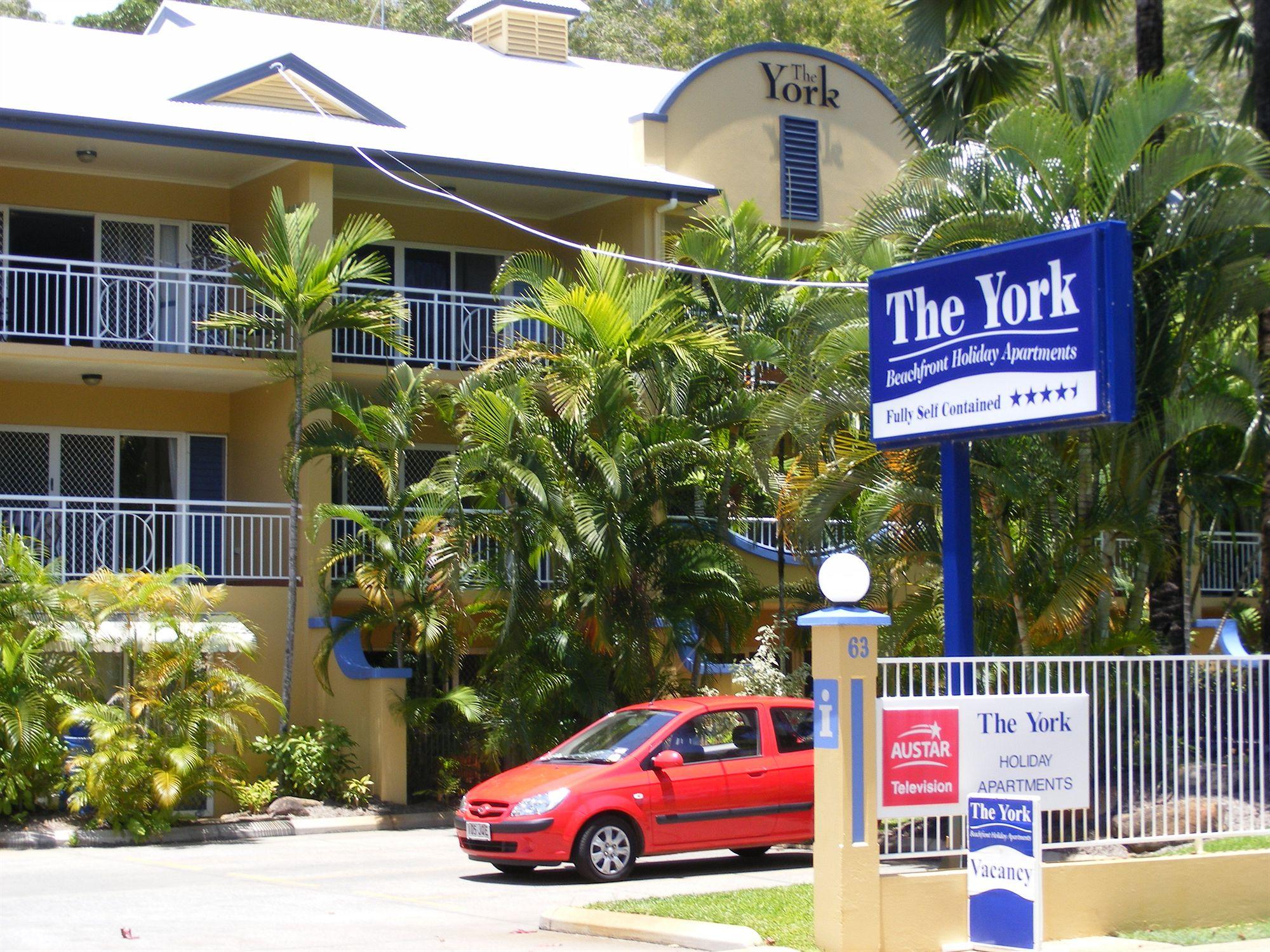 יורקיס נוב The York Beachfront Holiday Apartments מראה חיצוני תמונה