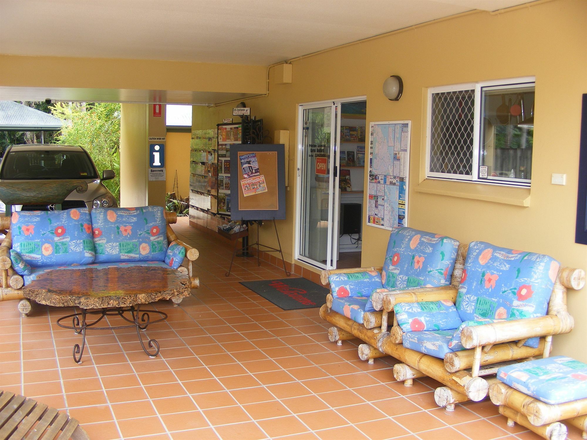 יורקיס נוב The York Beachfront Holiday Apartments מראה חיצוני תמונה