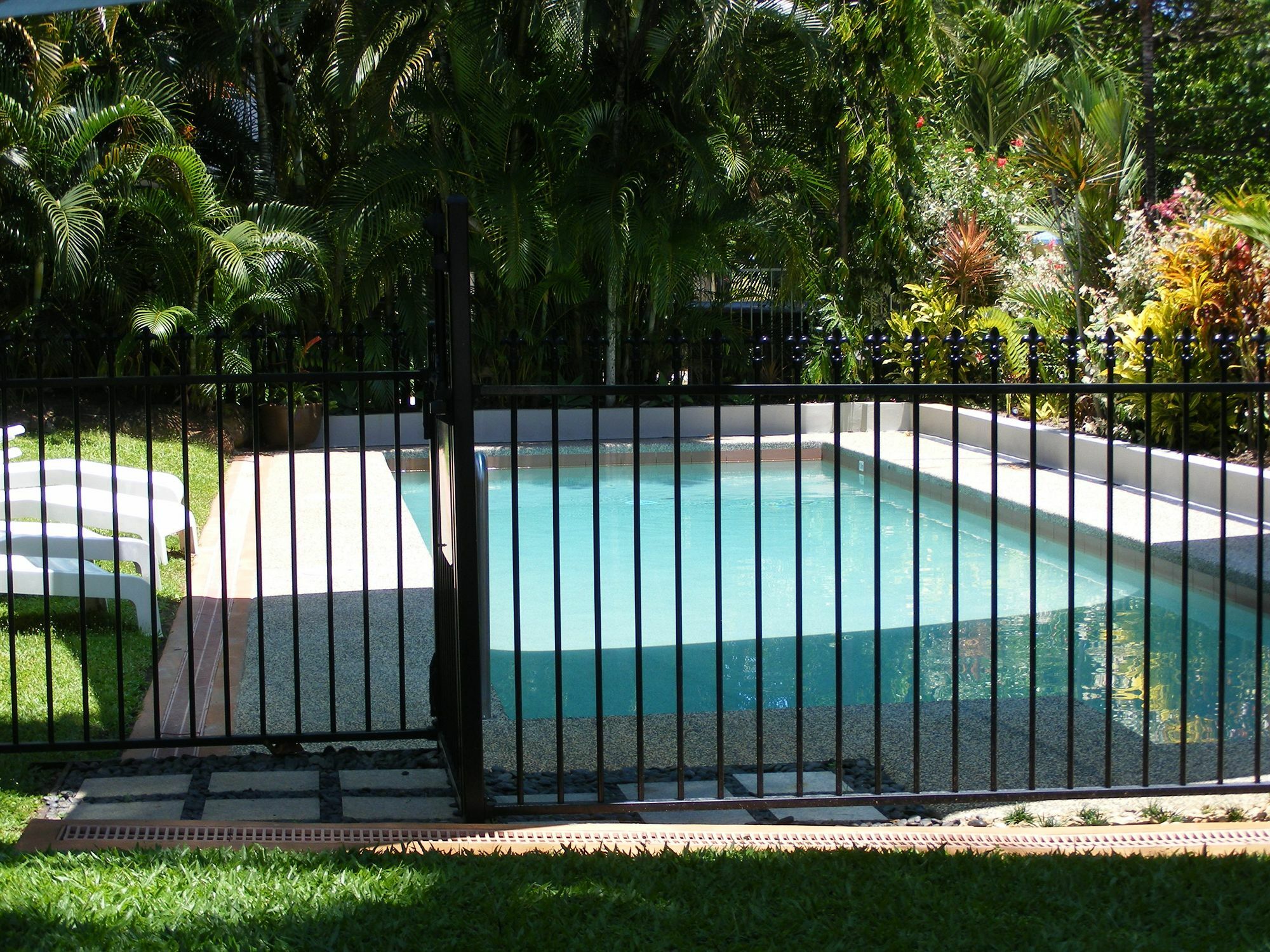 יורקיס נוב The York Beachfront Holiday Apartments מראה חיצוני תמונה